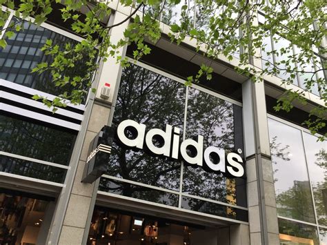 adidas original store berlin opening hours